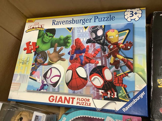Pallet speelgoed - o.a lego, ravensburger en amewi - afbeelding 7 van  10