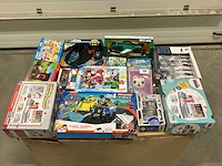 Pallet speelgoed - o.a lego,playmobil en schleich - afbeelding 1 van  9