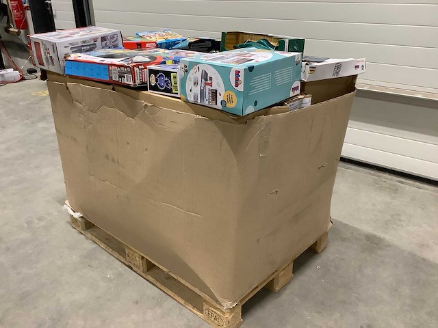 Pallet speelgoed - o.a lego,playmobil en schleich - afbeelding 7 van  9