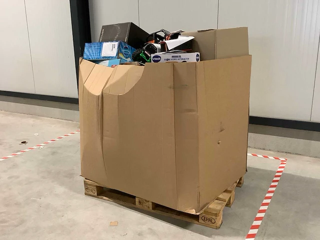 Pallet speelgoed - afbeelding 1 van  8