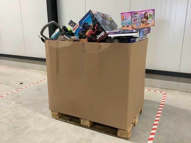 Pallet speelgoed - afbeelding 1 van  9