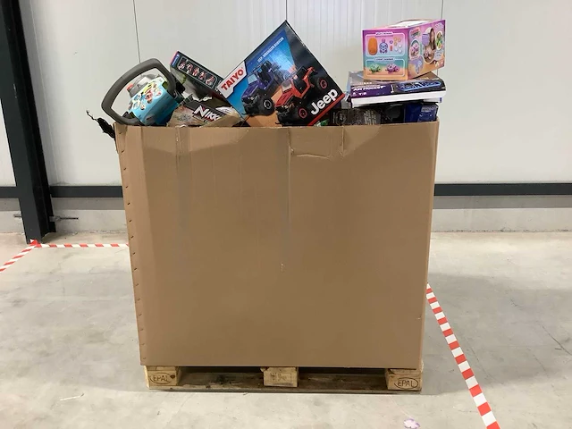 Pallet speelgoed - afbeelding 2 van  9