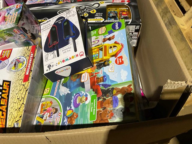 Pallet speelgoed - afbeelding 4 van  14