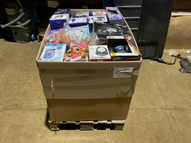 Pallet speelgoed - afbeelding 6 van  14