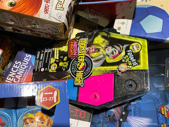 Pallet speelgoed - afbeelding 11 van  14