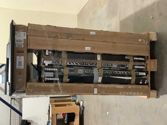 Pallet televisies retourgoederen - 10 items - afbeelding 3 van  7