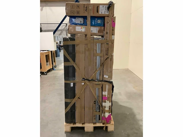 Pallet televisies retourgoederen - 10 items - afbeelding 3 van  8
