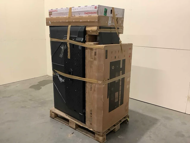 Pallet televisies retourgoederen - 10 items - afbeelding 1 van  7