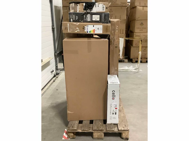 Pallet televisies retourgoederen - 10 items - afbeelding 3 van  5