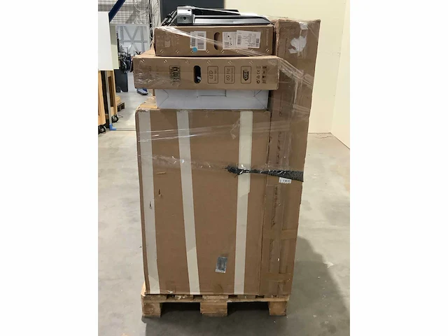 Pallet televisies retourgoederen - 12 items - afbeelding 3 van  8