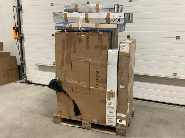 Pallet televisies retourgoederen - 12 items - afbeelding 1 van  6