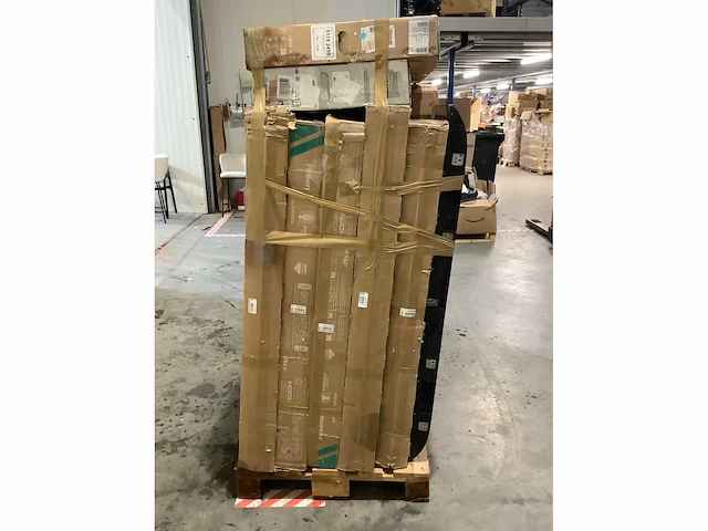Pallet televisies retourgoederen - 12 items - afbeelding 4 van  9