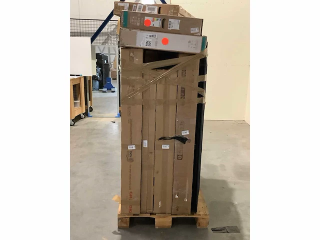 Pallet televisies retourgoederen - 13 items - afbeelding 3 van  7