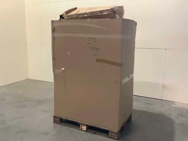 Pallet televisies retourgoederen - 15 items - afbeelding 1 van  7