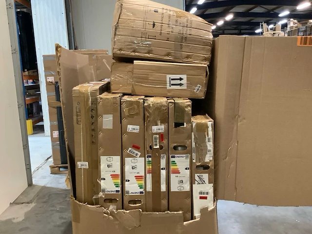 Pallet televisies retourgoederen - 15 items - afbeelding 4 van  7