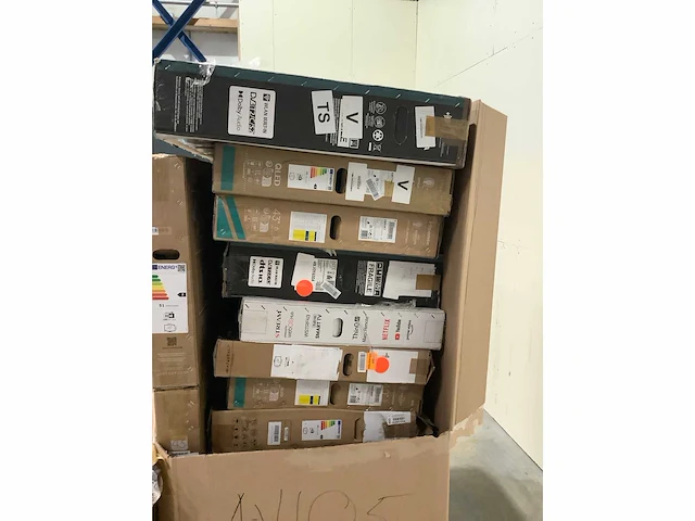 Pallet televisies retourgoederen - 15 items - afbeelding 4 van  7