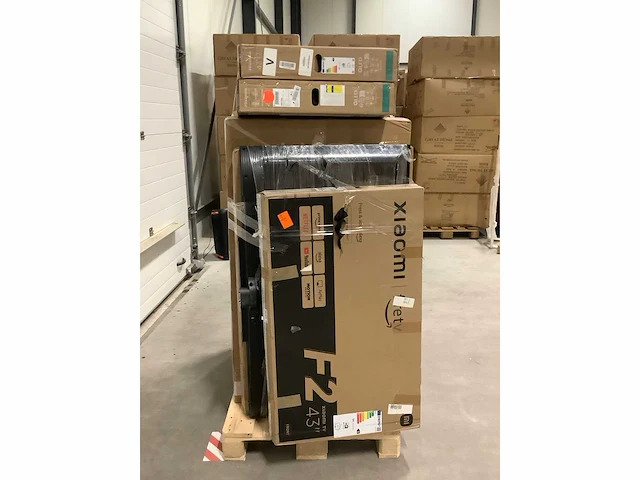 Pallet televisies retourgoederen - 15 items - afbeelding 3 van  7