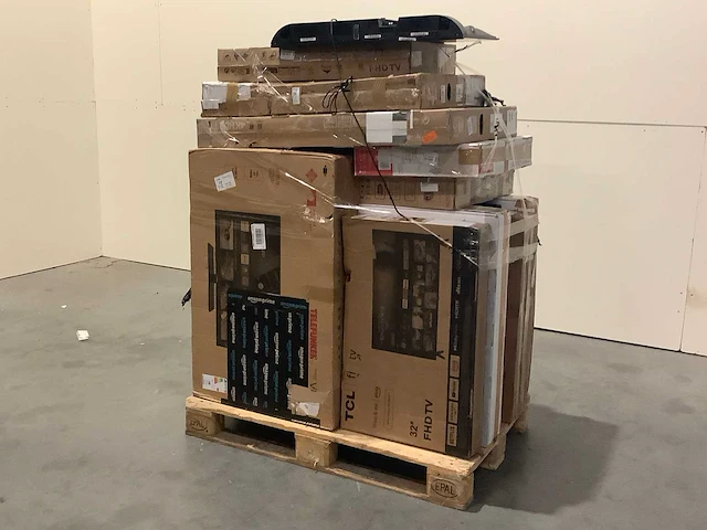 Pallet televisies retourgoederen - 16 items - afbeelding 1 van  8