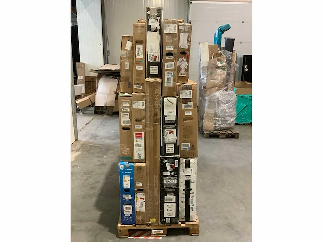 Pallet televisies retourgoederen - 16 items - afbeelding 3 van  7