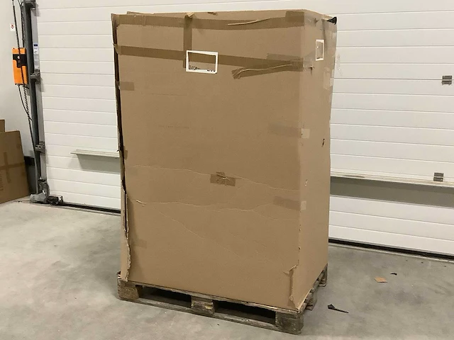 Pallet televisies retourgoederen - 18 items - afbeelding 1 van  5