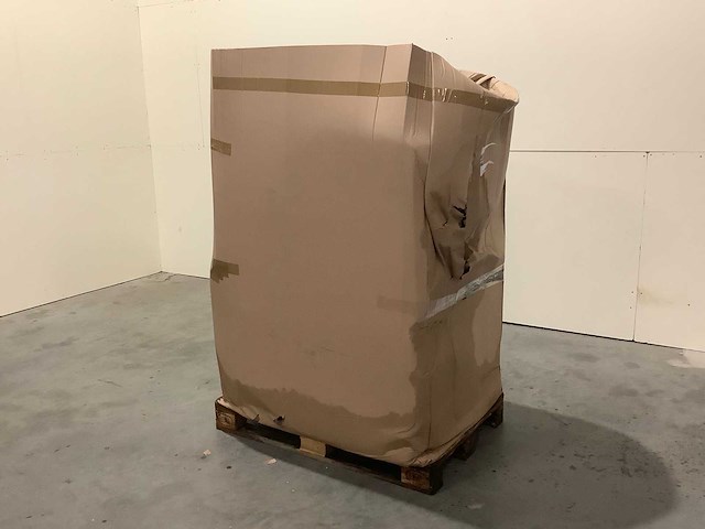 Pallet televisies retourgoederen - 20 items - afbeelding 1 van  8