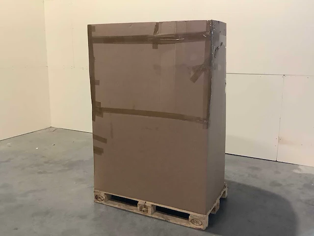Pallet televisies retourgoederen - 21 items - afbeelding 1 van  7