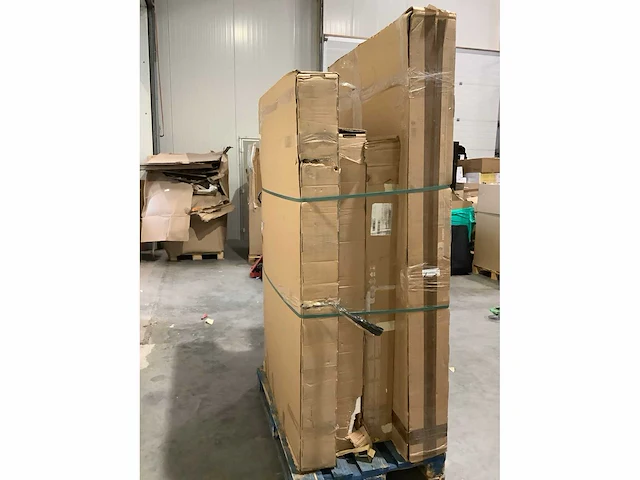 Pallet televisies retourgoederen - 4 items - afbeelding 3 van  6