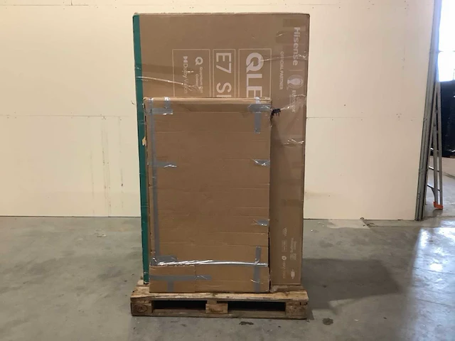 Pallet televisies retourgoederen - 4 items - afbeelding 2 van  6