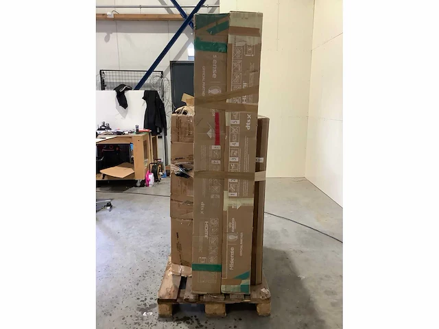 Pallet televisies retourgoederen - 4 items - afbeelding 4 van  7