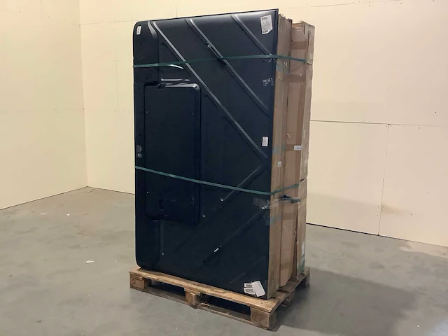 Pallet televisies retourgoederen - 4 items - afbeelding 1 van  6