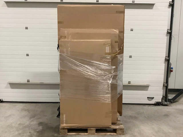 Pallet televisies retourgoederen - 4 items - afbeelding 2 van  6