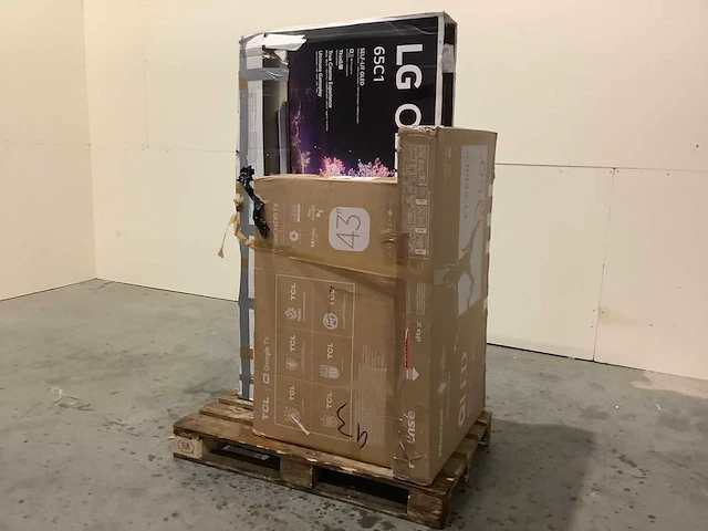 Pallet televisies retourgoederen - 5 items - afbeelding 1 van  7