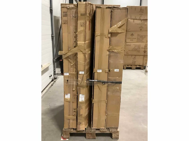 Pallet televisies retourgoederen - 5 items - afbeelding 3 van  6