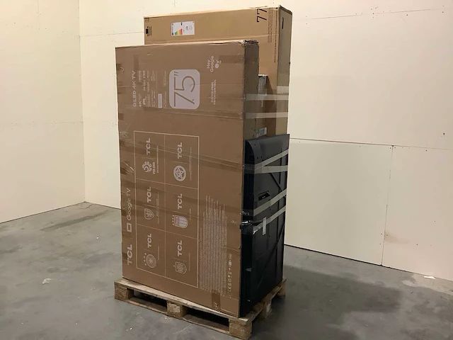 Pallet televisies retourgoederen - 5 items - afbeelding 1 van  5