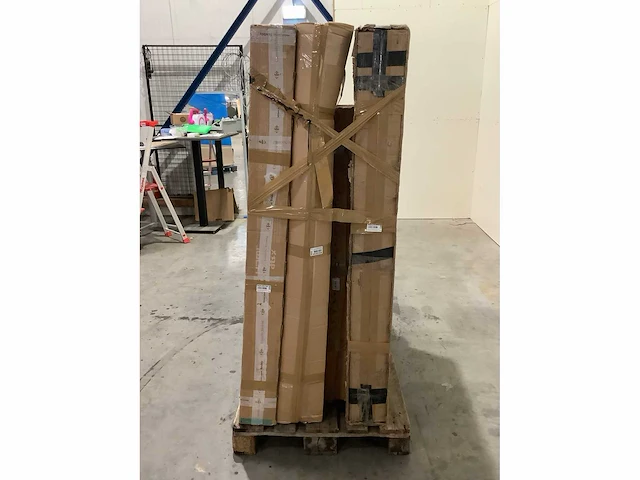 Pallet televisies retourgoederen - 5 items - afbeelding 5 van  8