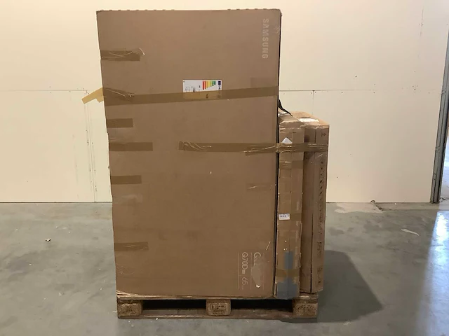 Pallet televisies retourgoederen - 7 items - afbeelding 2 van  8