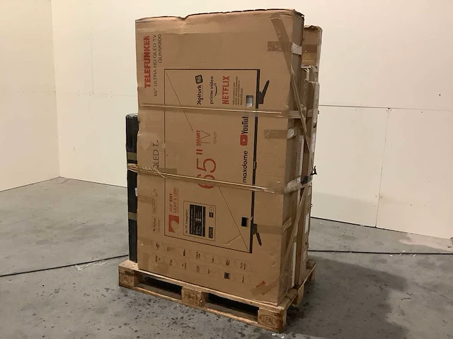 Pallet televisies retourgoederen - 7 items - afbeelding 1 van  8