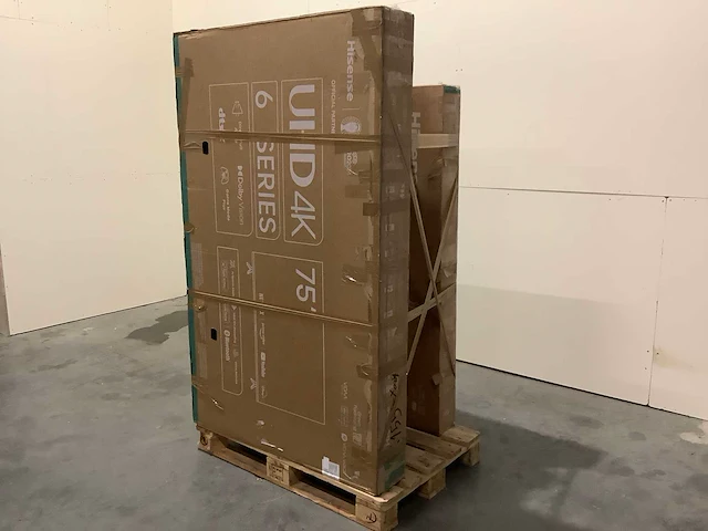Pallet televisies retourgoederen - 7 items - afbeelding 1 van  7