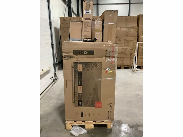 Pallet televisies retourgoederen - 7 items - afbeelding 3 van  7