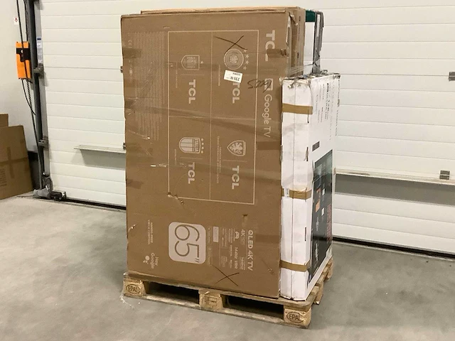 Pallet televisies retourgoederen - 7 items - afbeelding 1 van  6