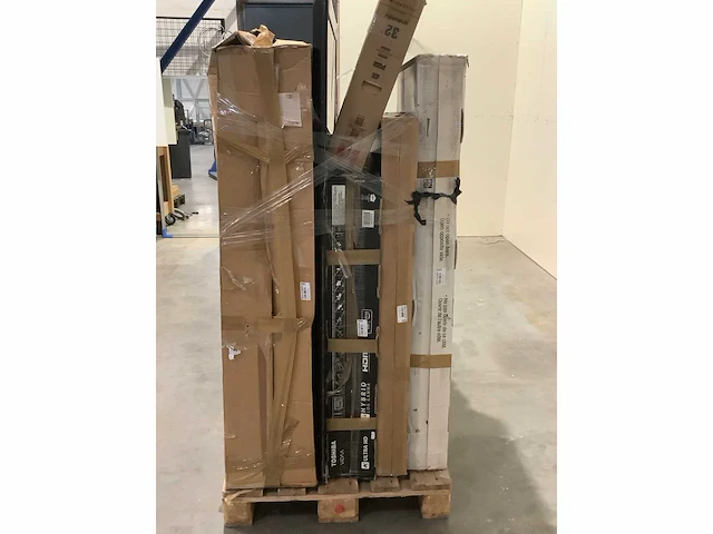 Pallet televisies retourgoederen - 8 items - afbeelding 3 van  7