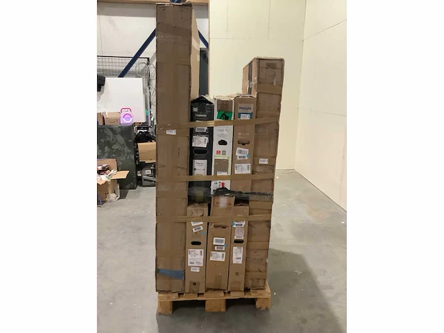 Pallet televisies retourgoederen - 8 items - afbeelding 3 van  8