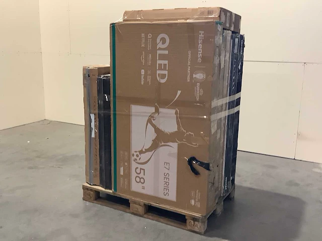 Pallet televisies retourgoederen - 8 items - afbeelding 1 van  8