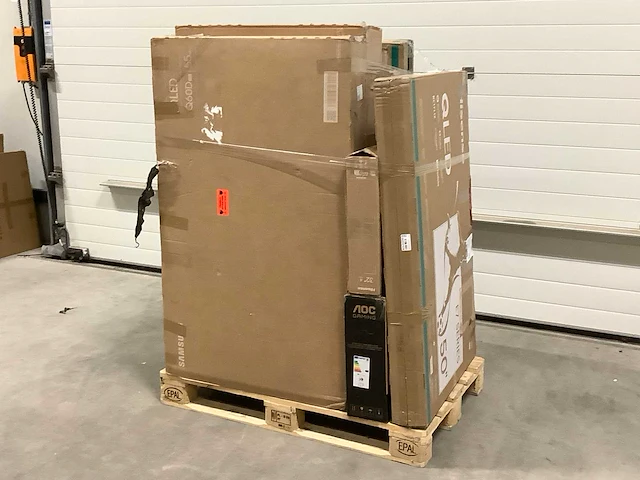 Pallet televisies retourgoederen - 8 items - afbeelding 1 van  7