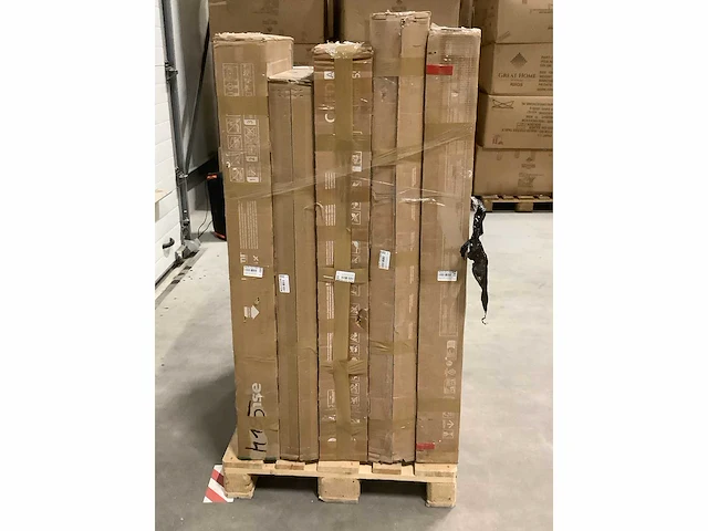 Pallet televisies retourgoederen - 8 items - afbeelding 3 van  7