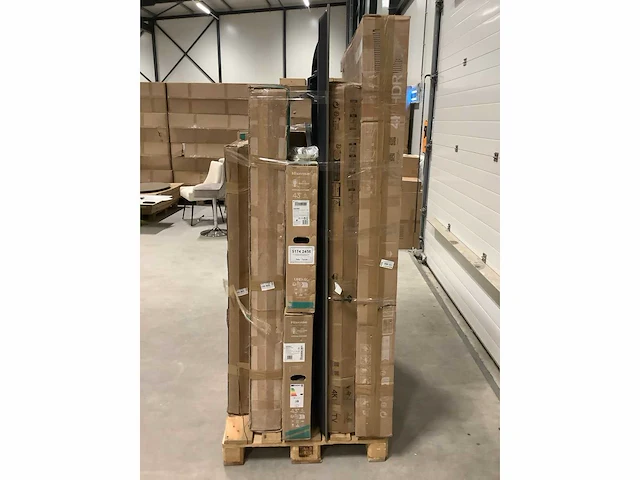 Pallet televisies retourgoederen - 8 items - afbeelding 3 van  7