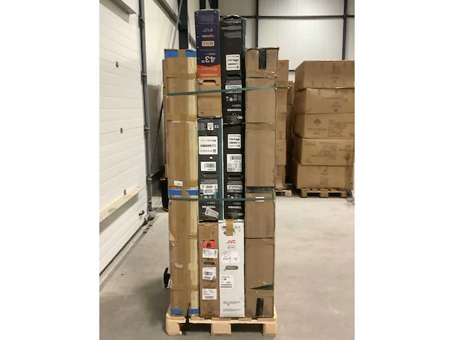 Pallet televisies retourgoederen - 8 items - afbeelding 3 van  7