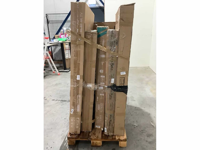 Pallet televisies retourgoederen - 8 items - afbeelding 3 van  9