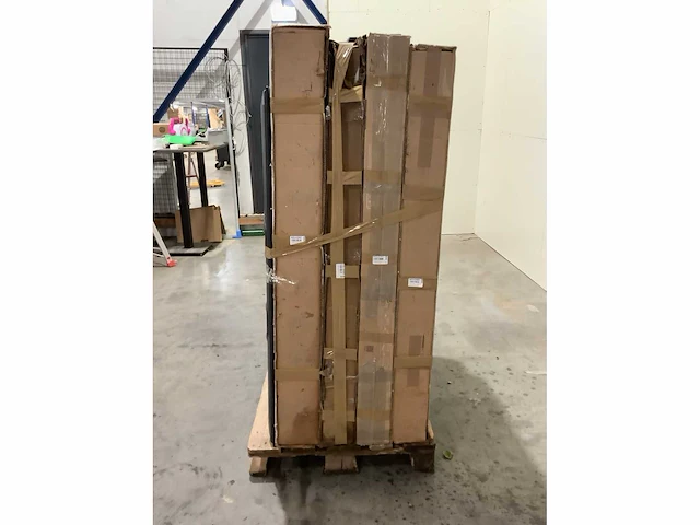 Pallet televisies retourgoederen - 8 items - afbeelding 3 van  8