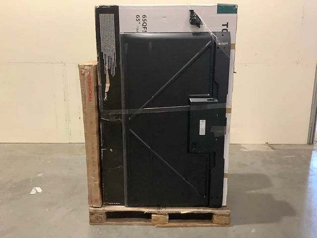 Pallet televisies retourgoederen - 9 items - afbeelding 2 van  8